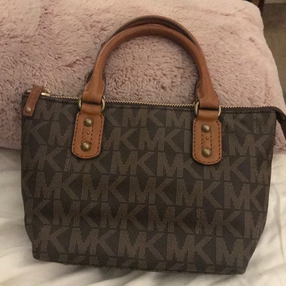 Michael Kors purse